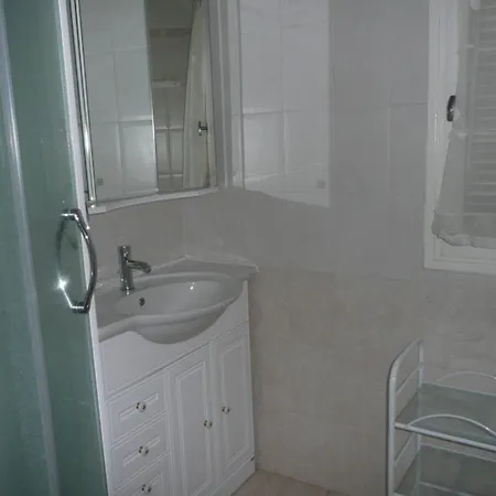 A 100m De La Avec Patio Prive, Parking, Pour 6/7 Pers. - Fr-1-782-89 *